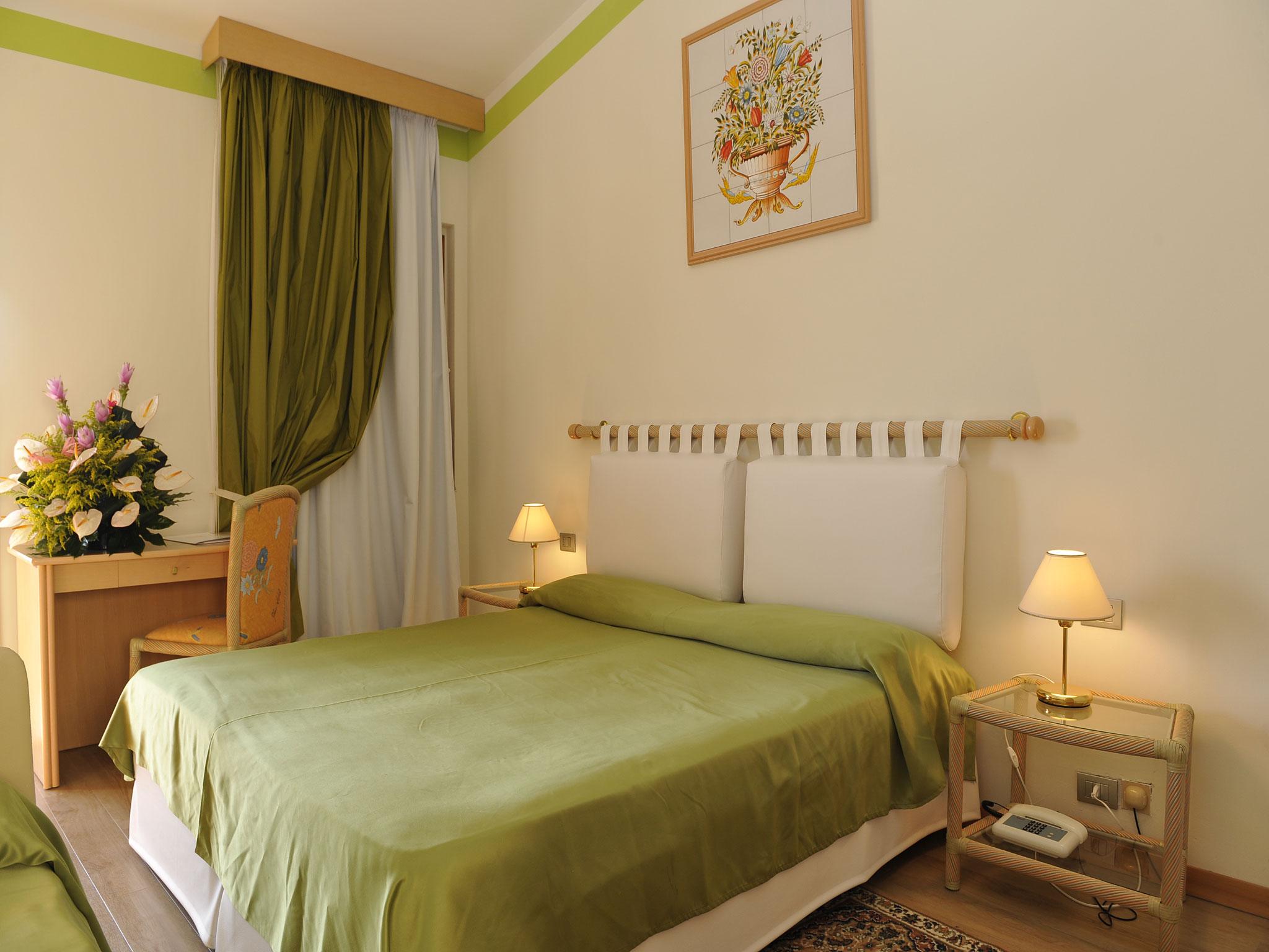 Hotel Palau Εξωτερικό φωτογραφία