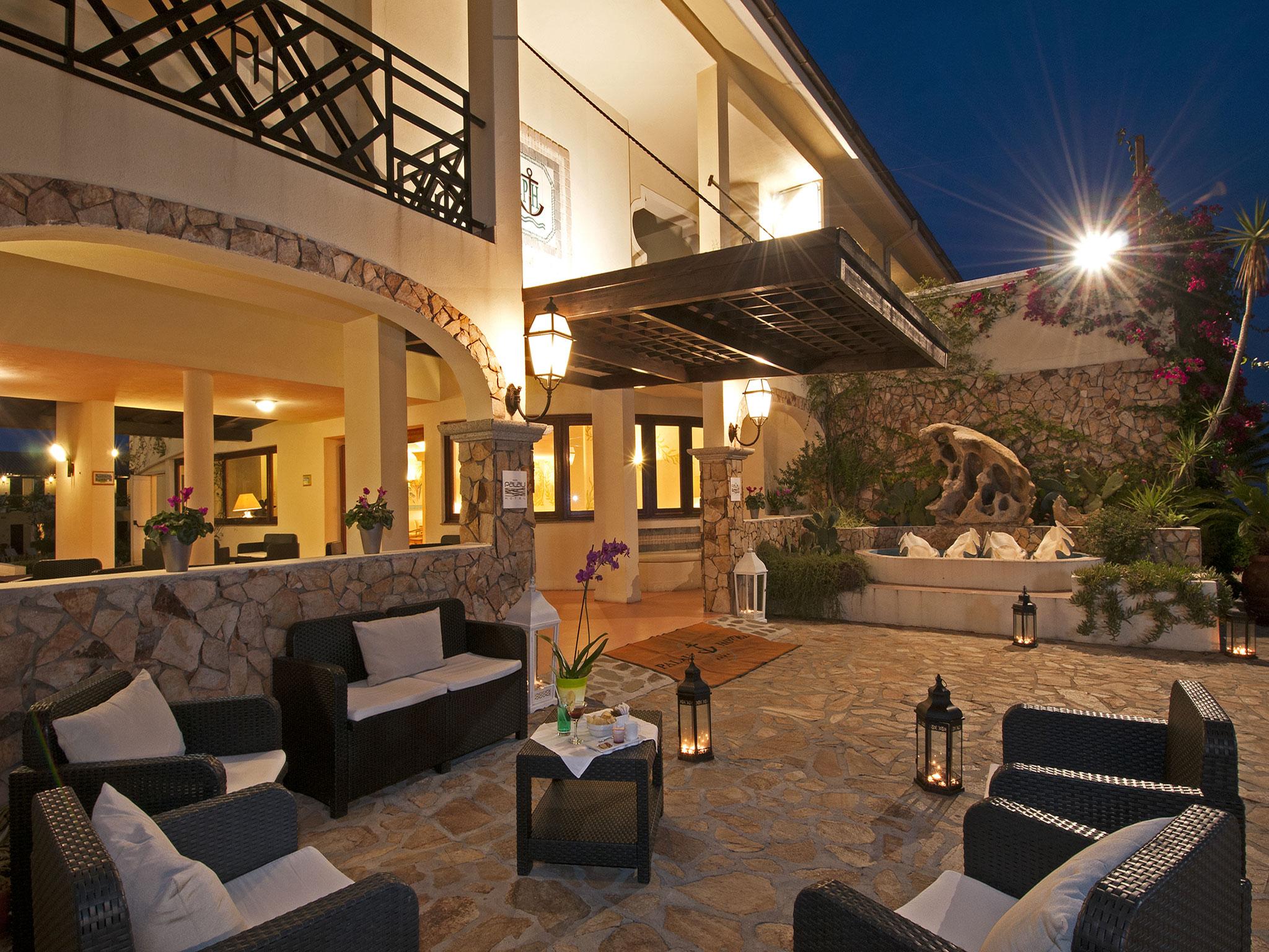 Hotel Palau Εξωτερικό φωτογραφία