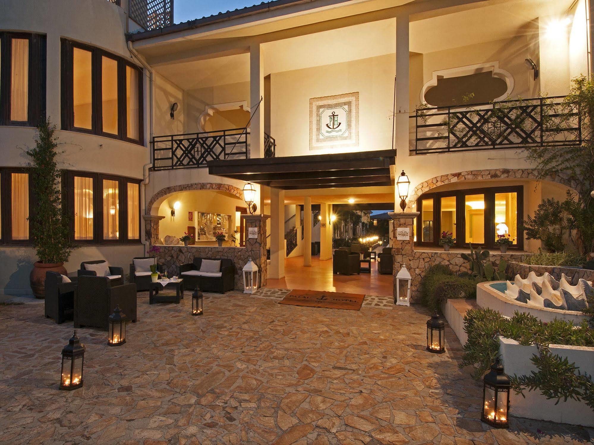 Hotel Palau Εξωτερικό φωτογραφία